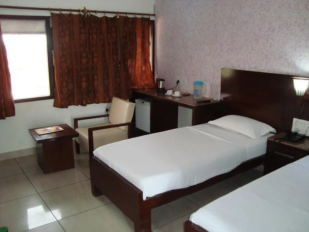 Hotel Dawat Palace Agra