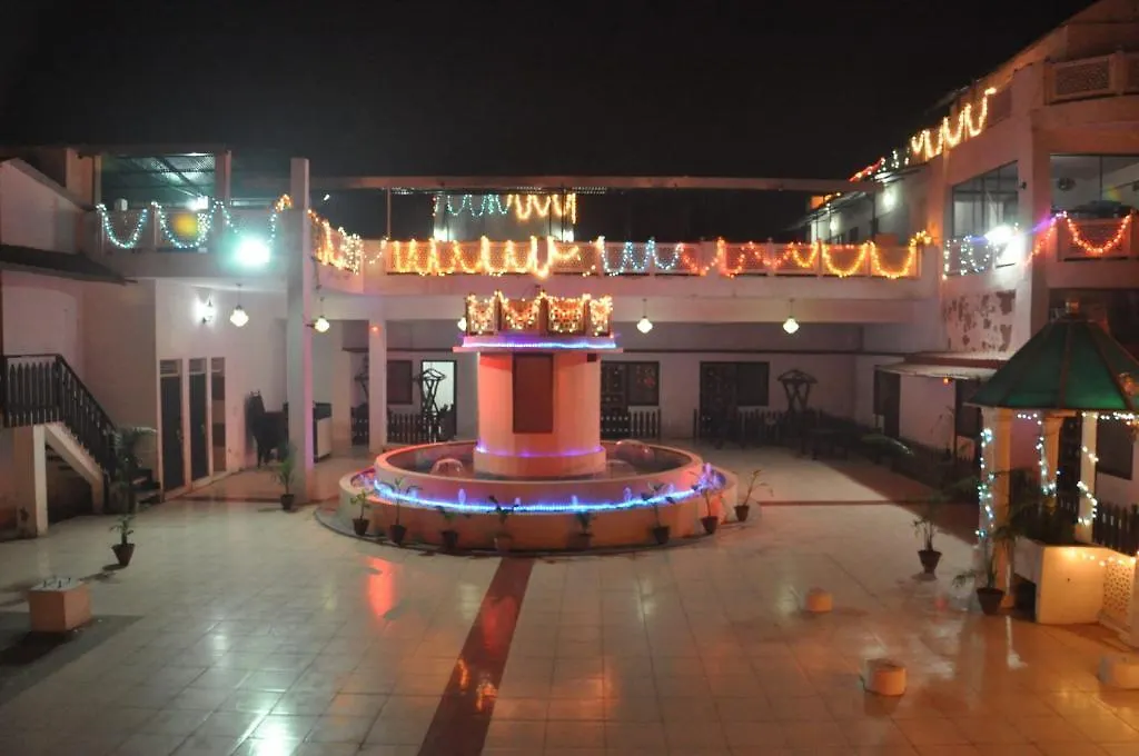 Hotel Dawat Palace Agra